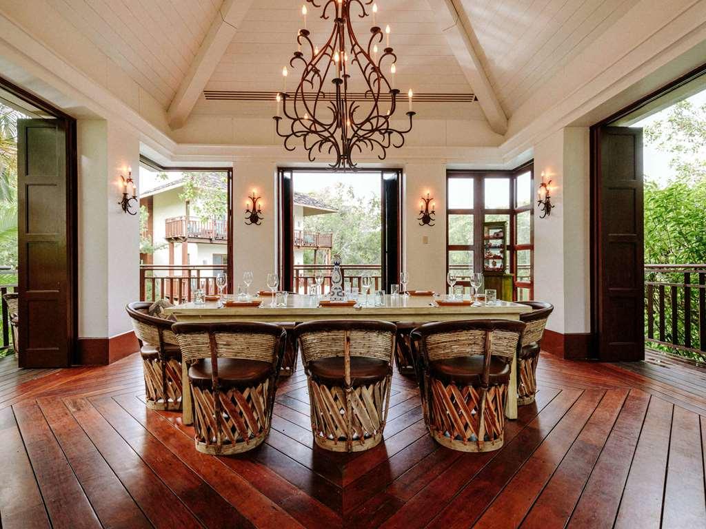 Fairmont Heritage Place Mayakoba El Marlyn Azul Restaurant photo