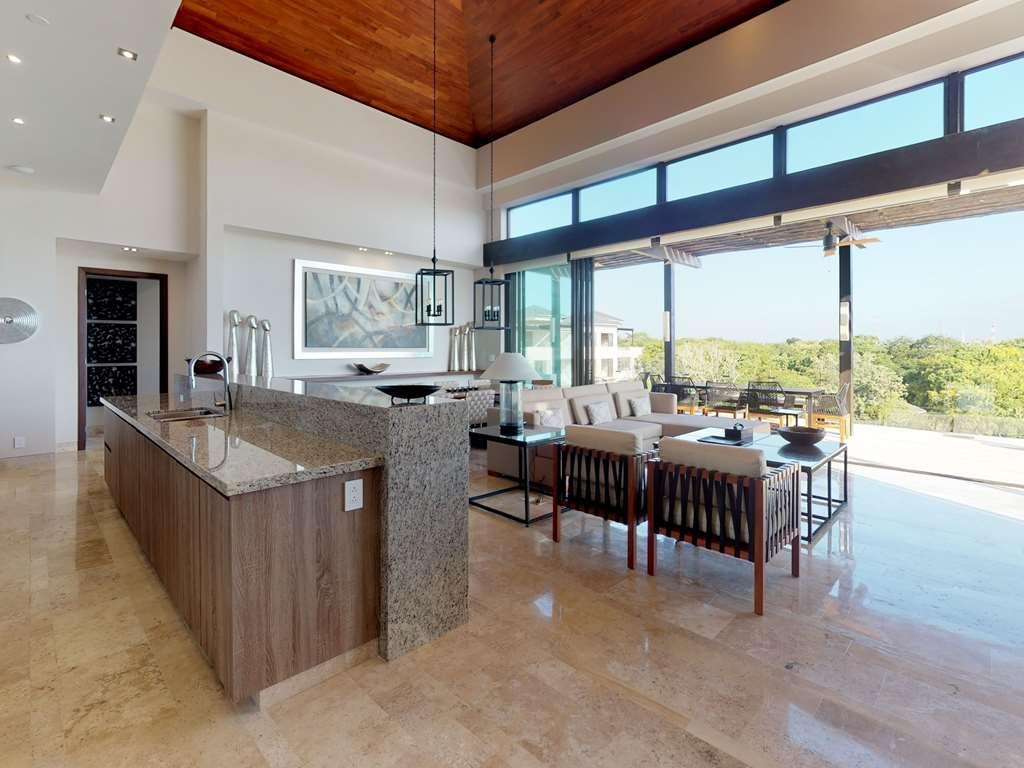 Fairmont Heritage Place Mayakoba El Marlyn Azul Room photo